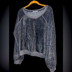 NWT! Boutique Brand “Double Zero”, Size L, Charcoal Colored Raglan Sweatshirt